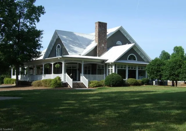 5th image of 310 Muirfield Ct, Mebane, NC 27302 | MLS# 1231705