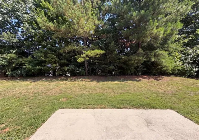 26th image of 1957 Glenburn Dr, Winston Salem, NC 27127 | MLS# 1228598