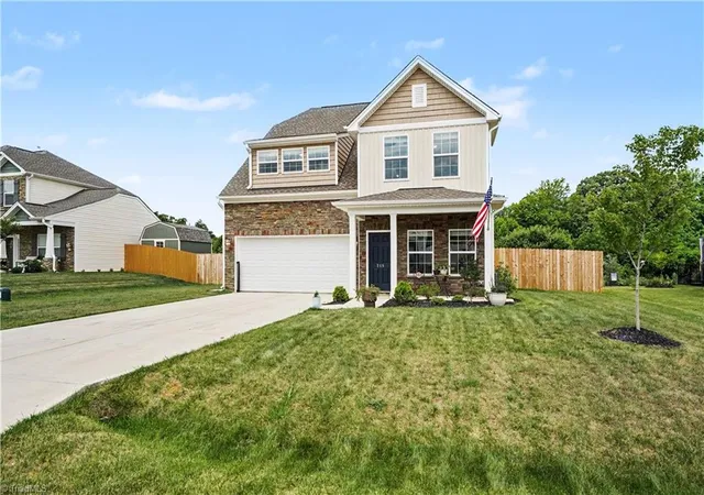 Photo 3 of Single family home for sale at 246 Kyndall Run Dr, Lexington, NC 27295 | MLS# 1224977 | Listing updated on 2026-09-03