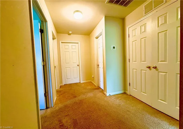 Photo 4 of Sale Pending at 622 Bentley Ln, Burlington, NC 27217 | MLS# 1150951 | Listing updated on 2024-12-25