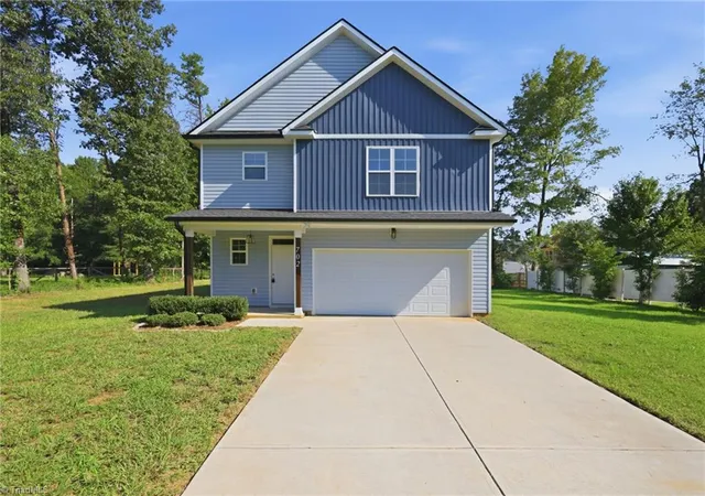 Photo 1 of Single family home for sale at 702 Vance St, Mebane, NC 27302 | MLS# 1233636 | Listing updated on 2026-09-04