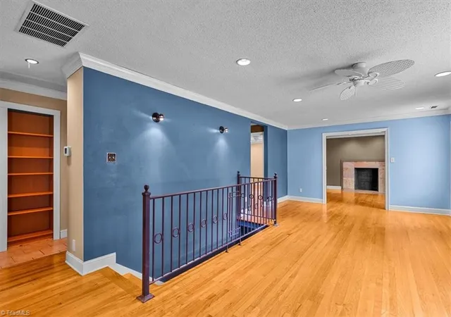 Photo 3 of Single family home for sale at 4009 Alonzo Dr, Winston Salem, NC 27104 | MLS# 1233990 | Listing updated on 2026-09-16