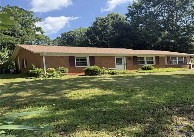 Homes for sale in King, NC | 122 Redwood Bnd, King, NC 27021 | MLS# 1227288