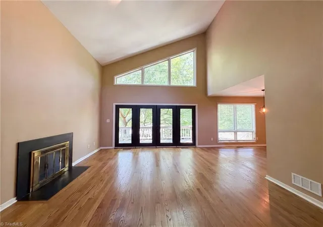 3rd image of 101 Maple Hill Ct, Winston Salem, NC 27106 | MLS# 1226832