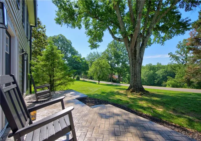 4th image of 553 Cross Creek Dr, Mount Airy, NC 27030 | MLS# 1225624