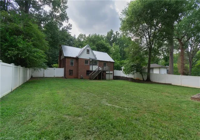 Photo 4 of Single family home for sale at 1023 Kearns Ave, Winston Salem, NC 27106 | MLS# 1229118 | Listing updated on 2026-08-07