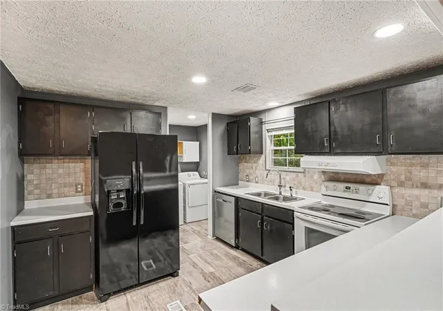3rd image of 252 Ponderosa Rd, Stoneville, NC 27048 | MLS# 1233137
