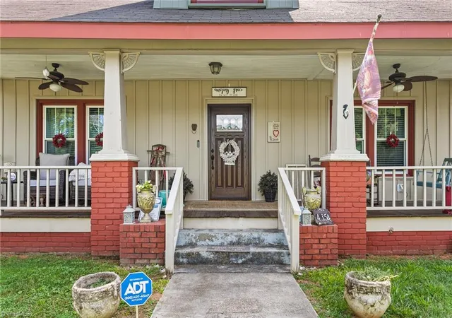 3rd image of 4354 Ridge Rd, Lexington, NC 27295 | MLS# 1231148