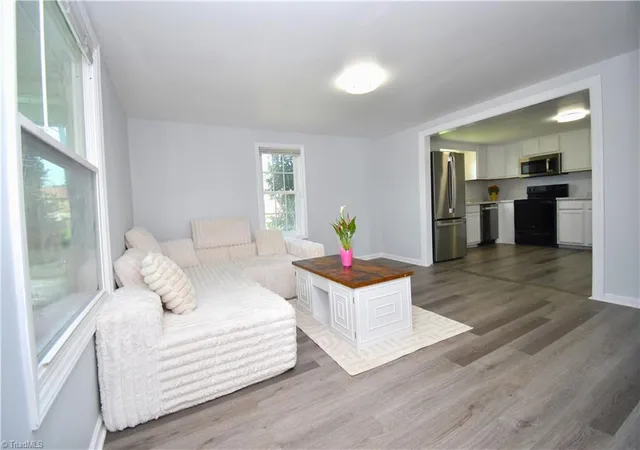 3rd image of 5075 Baux Mountain Rd, Winston Salem, NC 27105 | MLS# 1231847