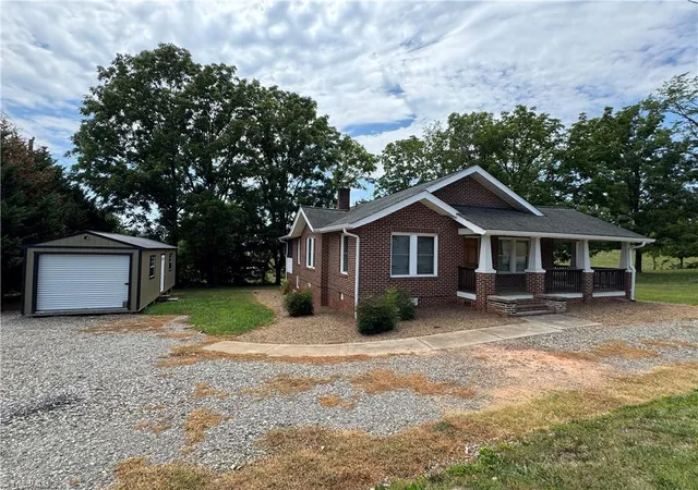 Homes for sale in North Wilkesboro, NC | 507 Sparta Rd, North Wilkesboro, NC 28659 | MLS# 1226335