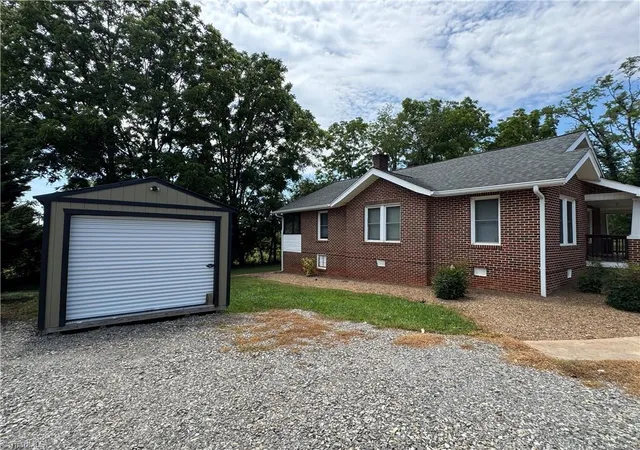 Homes for sale in North Wilkesboro, NC | 507 Sparta Rd, North Wilkesboro, NC 28659 | MLS# 1226335