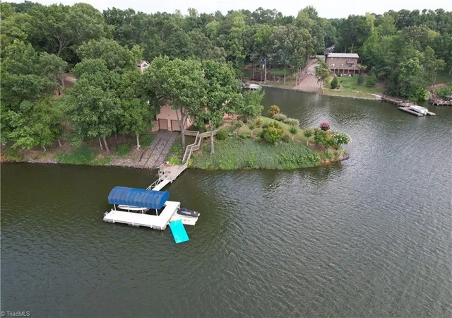 3rd image of 248 Periwinkle Ln, Lexington, NC 27292 | MLS# 1228354