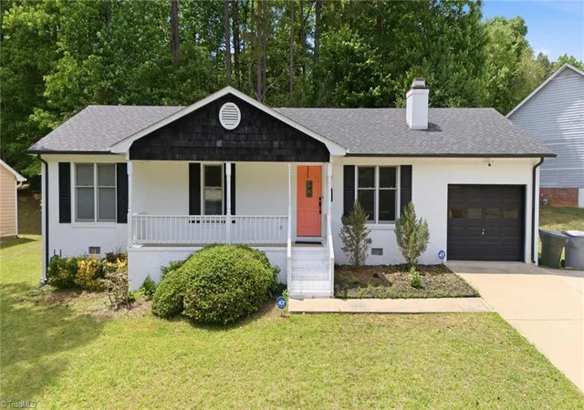 Homes for sale in Asheboro, NC | 638 Woodland Cir, Asheboro, NC 27203 | MLS# 1218810