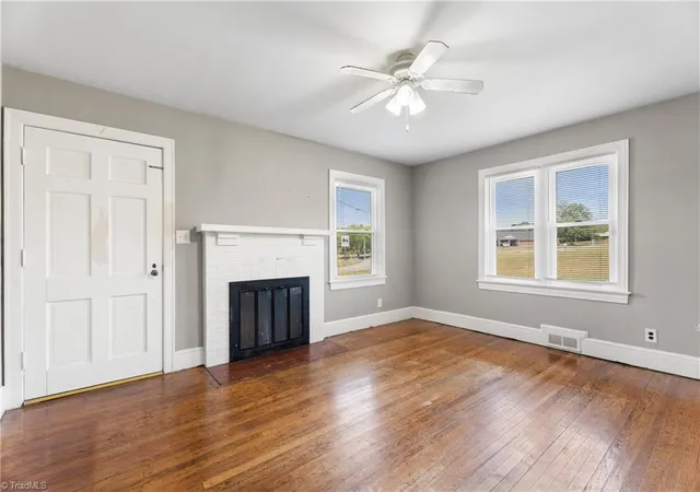 Homes for sale in Winston Salem, NC | 5358 Gumtree Rd, Winston Salem, NC 27107 | MLS# 1218465