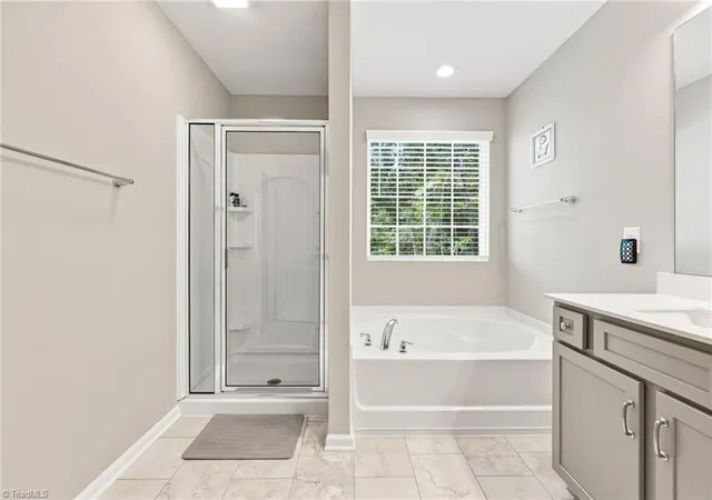 4th image of 4219 Canter Creek Ln, High Point, NC 27262 | MLS# 1233083