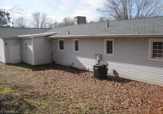 Photo 3 of Single family home for sale at 110 Billy Ave, Archdale, NC 27263 | MLS# 1204220 | Listing updated on 2026-05-24