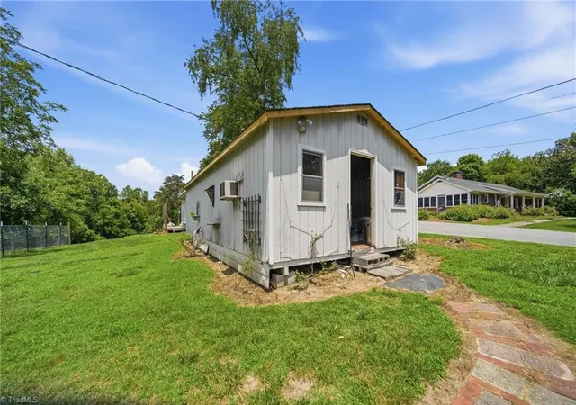 Homes for sale in Ronda, NC | 14725 Elkin Hwy 268, Ronda, NC 28670 | MLS# 1226119