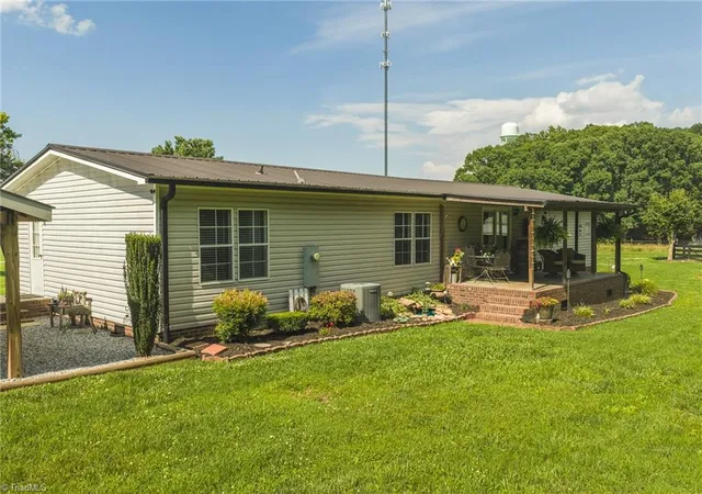 Homes for sale in Taylorsville, NC | 441 Fairgrounds Rd, Taylorsville, NC 28681 | MLS# 1224250