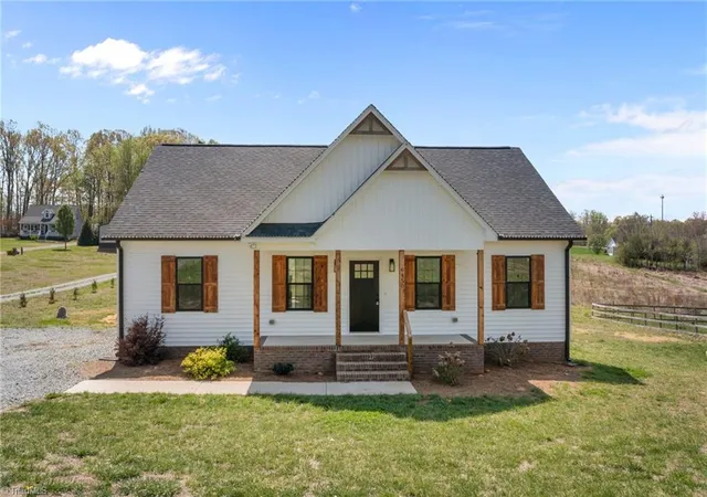Homes for sale in Staley, NC | 6450 Whites Chapel Rd, Staley, NC 27355 | MLS# 1224118