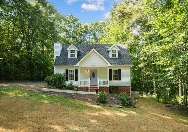 Photo 1 of Single family home for sale at 3902 Chucks Ct, Burlington, NC 27215 | MLS# 1194049 | Listing updated on 2026-08-30