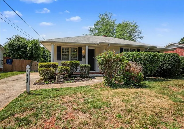 Photo 2 of Single family home for sale at 3432 Kinnamon Rd, Winston Salem, NC 27104 | MLS# 1225789 | Listing updated on 2026-08-07
