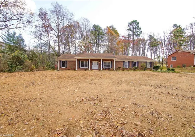 Photo 3 of Single family home for sale at 3365 New Walkertown Rd, Winston Salem, NC 27105 | MLS# 1213181 | Listing updated on 2026-08-31