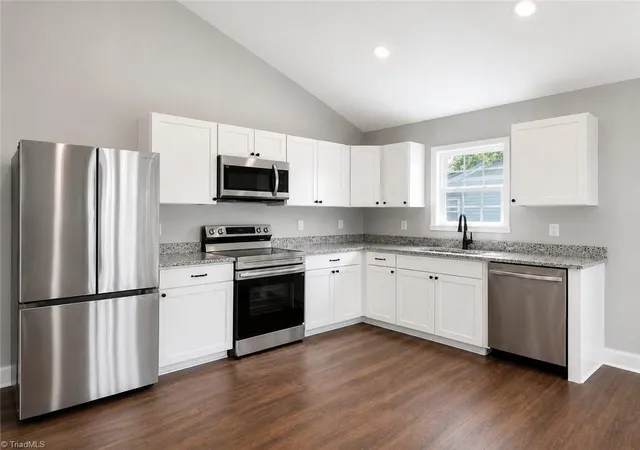 Photo 3 of Single family home for sale at 733 2nd Rainbow St, Lexington, NC 27295 | MLS# 1233504 | Listing updated on 2026-09-09