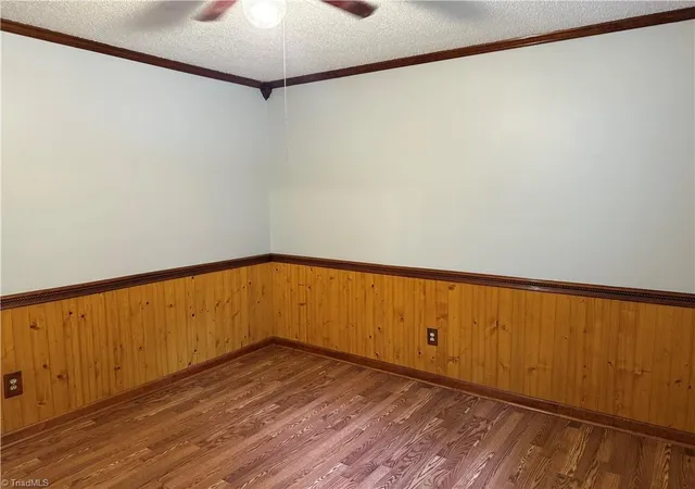 Photo 14 of Single family home for sale at 717 Edgewood Rd, Wilkesboro, NC 28697 | MLS# 1230132 | Listing updated on 2026-08-31