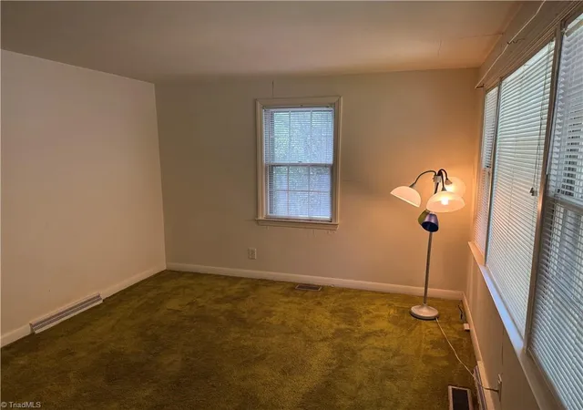 Photo 4 of Single family home for sale at 1522 Granite St, Winston Salem, NC 27107 | MLS# 1230640 | Listing updated on 2026-08-12