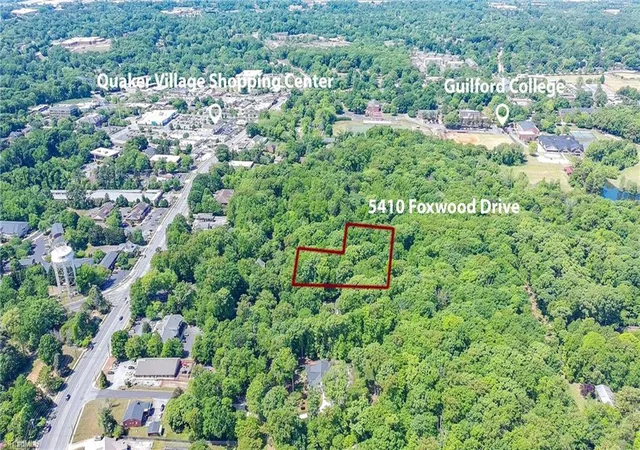 3rd image of 5410 Foxwood Dr, Greensboro, NC 27410 | MLS# 1217146