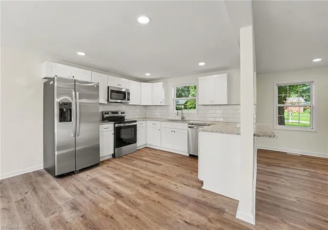 3rd image of 7684 Proud St, Pfafftown, NC 27040 | MLS# 1231344