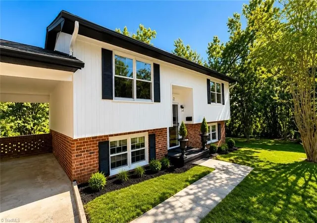 2nd image of 462 Mcpherson Dr, Mebane, NC 27302 | MLS# 1223663