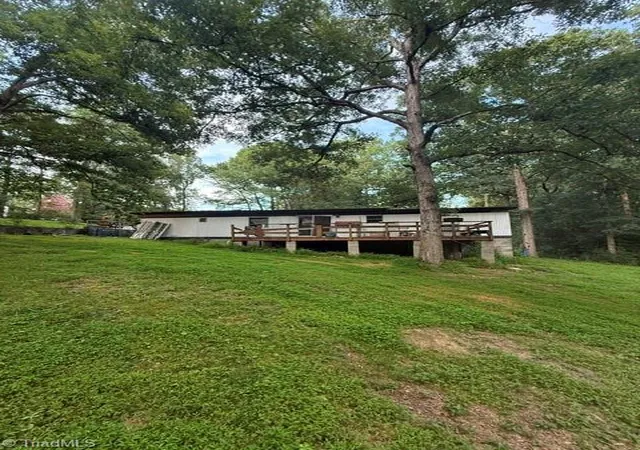 Photo 3 of Manufactured home for sale at 4507 Fairview Ln, Trinity, NC 27370 | MLS# 1231116 | Listing updated on 2026-09-16