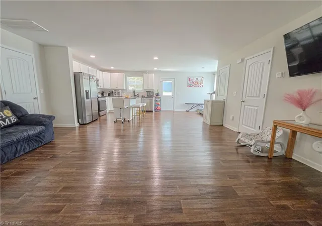 Photo 3 of Single family home for sale at 1011 Thurmond St, Winston Salem, NC 27105 | MLS# 1217183 | Listing updated on 2026-09-01