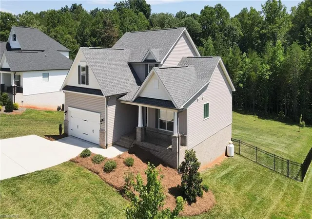 3rd image of 7714 Sedgewick Ridge Rd, Lewisville, NC 27023 | MLS# 1229416