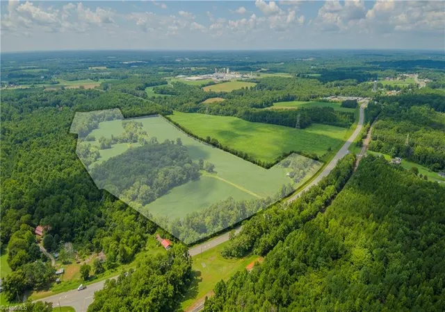 Photo 2 of Sale Pending at 5150 Nc Hwy 8, Lexington, NC 27292 | MLS# 1151862 | Listing updated on 2026-04-19
