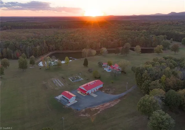 3rd image of 1260A Beaver Island Trail Rd, Walnut Cove, NC 27052 | MLS# 1231670
