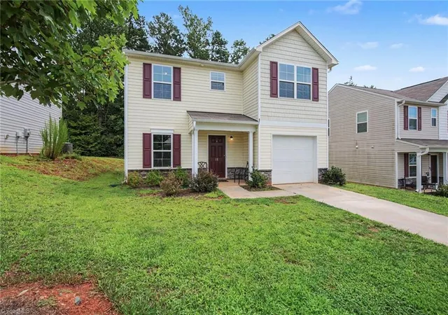 Photo 3 of Single family home for sale at 15 Covey Ct, Lexington, NC 27292 | MLS# 1231192 | Listing updated on 2026-09-05