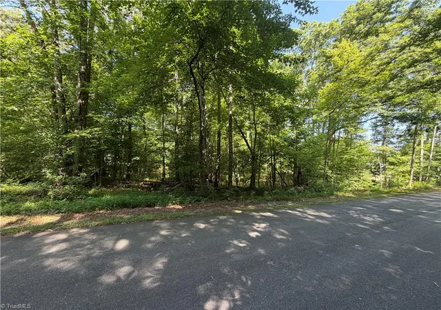 Homes for sale in Pine Hall, NC | 1030 Oak Hill Dr, Pine Hall, NC 27042 | MLS# 1226584