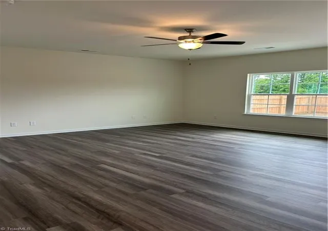 Photo 4 of Single family home for sale at 3511 Wilcox Ct, Greensboro, NC 27405 | MLS# 1214504 | Listing updated on 2026-07-15