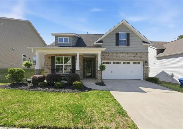 2nd image of 1416 Stone Gables Dr, Elon, NC 27244 | MLS# 1219033