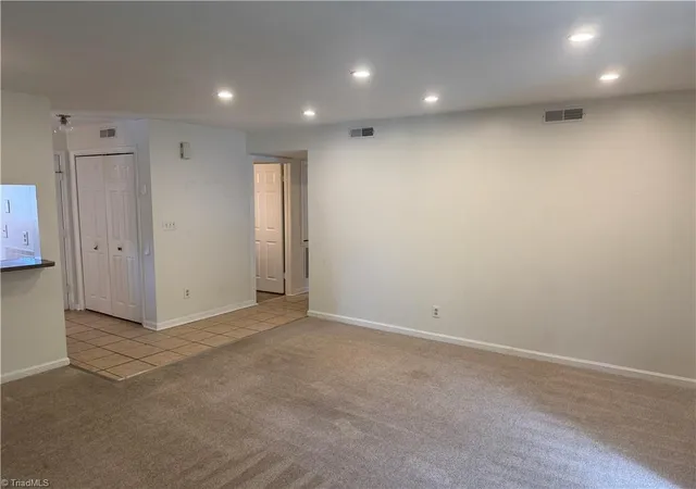 4th image of 894 Ridge Ct, Winston Salem, NC 27107 | MLS# 1230736