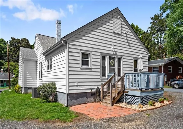 34th image of 207 Liberty St, Asheboro, NC 27203 | MLS# 1226601