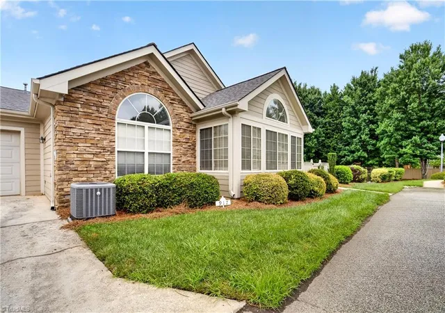 Photo 3 of Single family home for sale at 917 Eagle Rd, Greensboro, NC 27407 | MLS# 1228697 | Listing updated on 2026-10-06