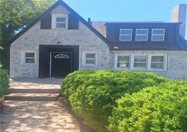 2nd image of 2524 N Cherry St, Winston Salem, NC 27105 | MLS# 1219644
