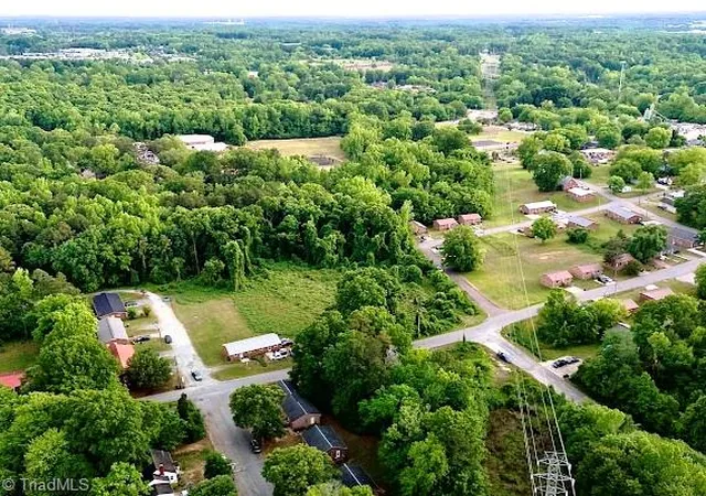 3rd image of 403 Meredith Ave, Lexington, NC 27292 | MLS# 1219484