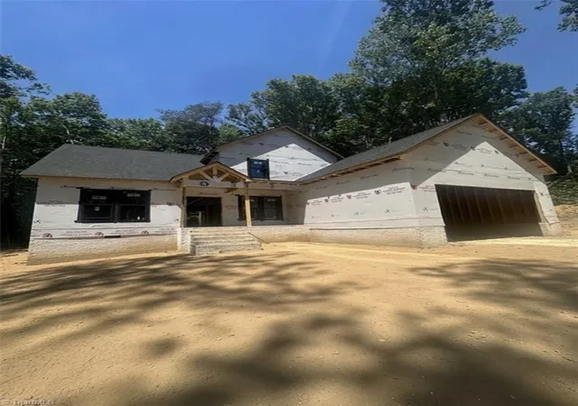 Photo 2 of Single family home for sale at 210 Birchwood Ln, Mocksville, NC 27028 | MLS# 1225085 | Listing updated on 2026-06-24