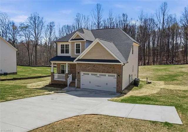 Homes for sale in Clemmons, NC | 6055 Frye Bridge Rd, Clemmons, NC 27012 | MLS# 1224013