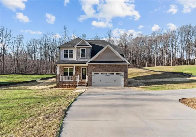 Homes for sale in Clemmons, NC | 6055 Frye Bridge Rd, Clemmons, NC 27012 | MLS# 1224013