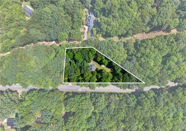 Photo 3 of Sale Pending at 3385 Faw Dr, Sophia, NC 27350 | MLS# 1233307 | Listing updated on 2026-09-16